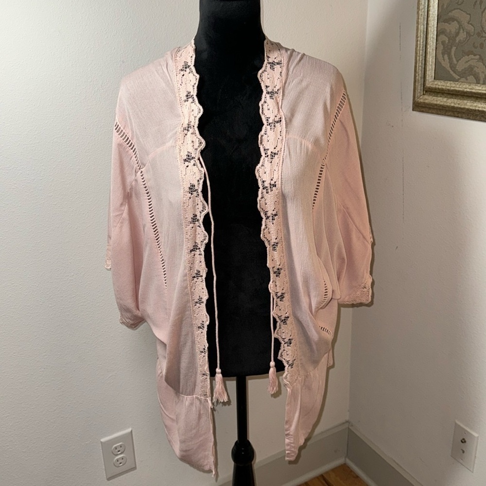 Miss Chievous‎ blush crochet trim tassel ties cover up top Sz M
